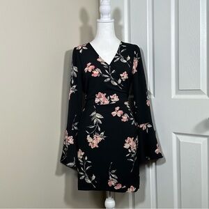 NWT Polly Esther Floral Dress size medium